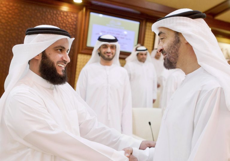 الرد على مقطع مشاري راشد: ما وجه الشبه بين الإخوان والخوارج؟